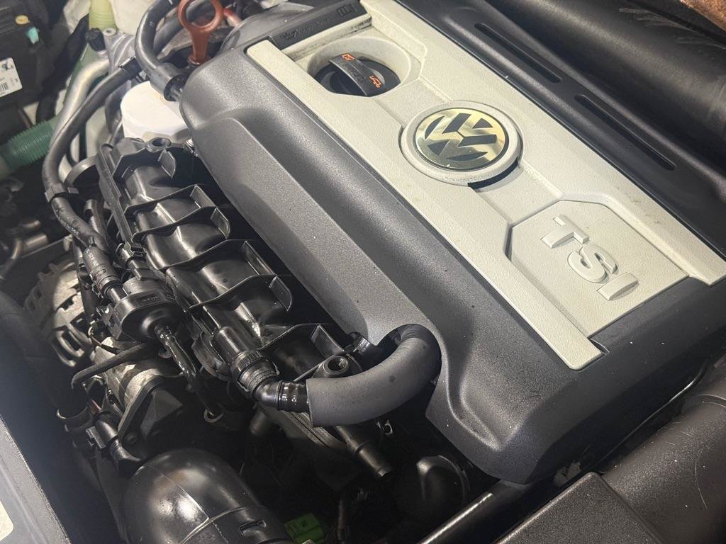 Used 2012 Volkswagen Eos Komfort FWD image 36