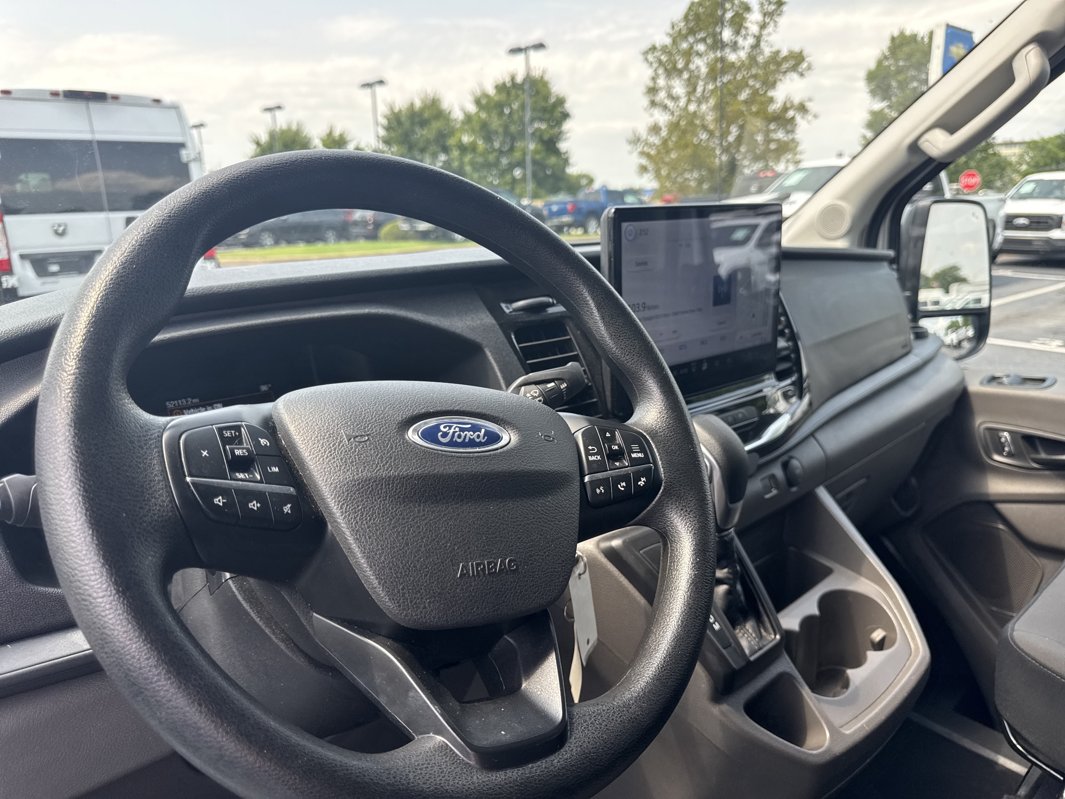 Used 2024 Ford Transit 350 XLT RWD image 24