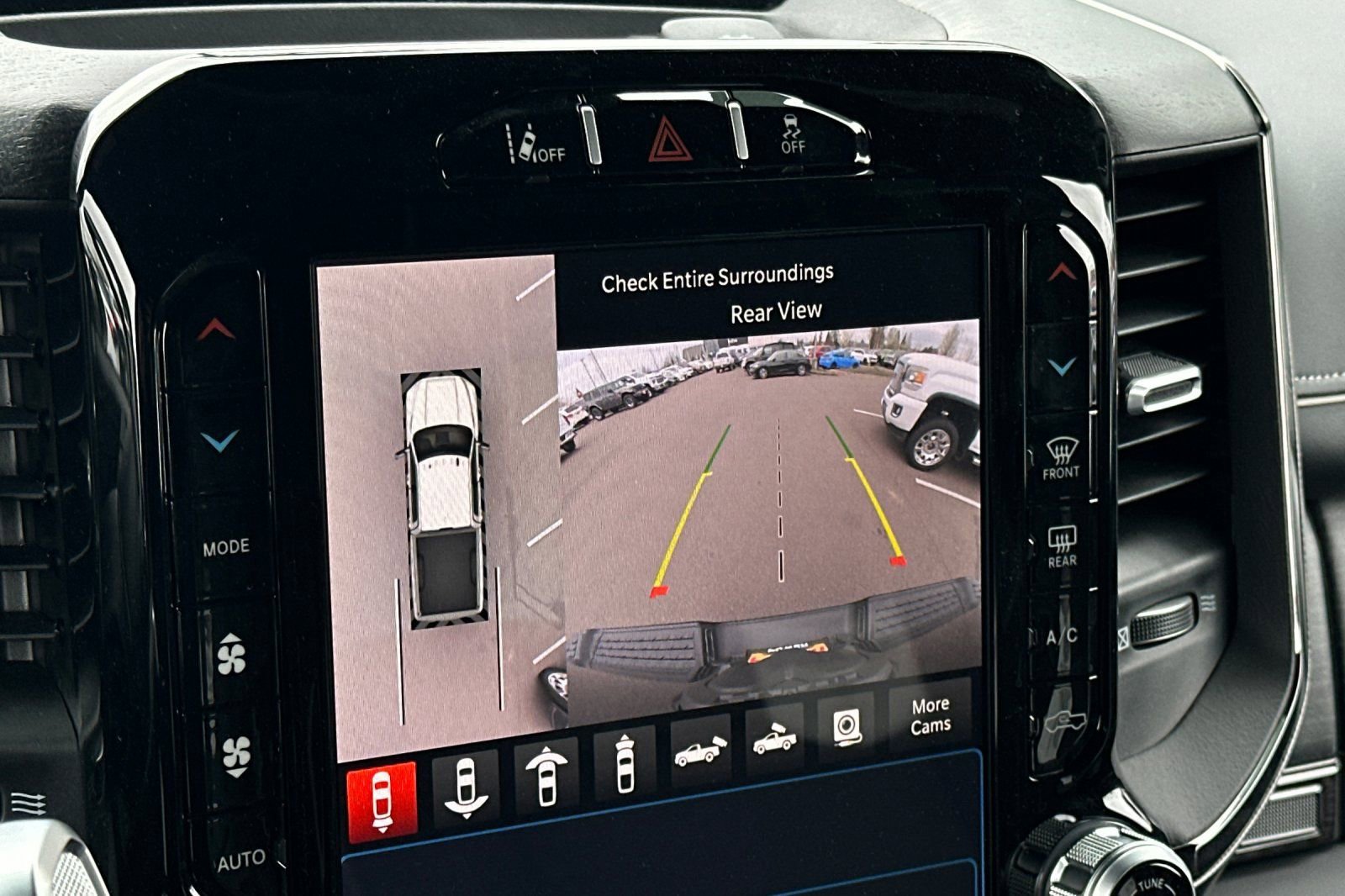 Used 2024 RAM 3500 Limited image 19