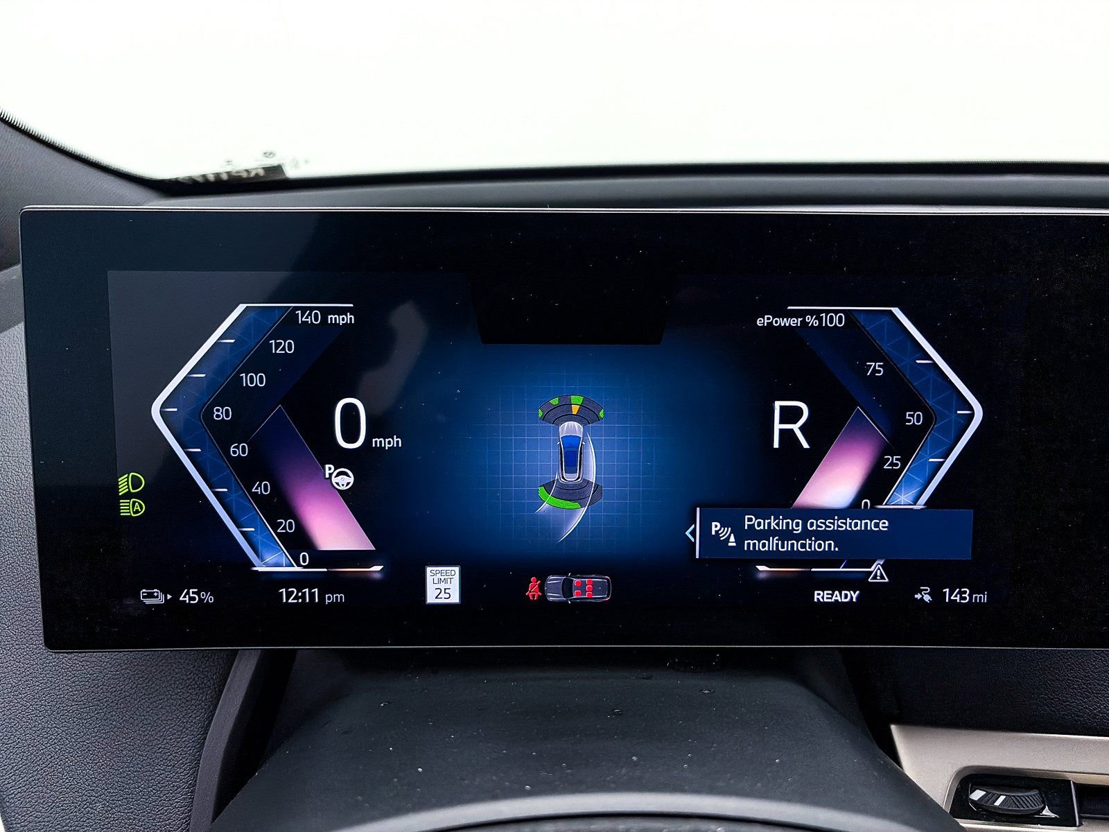 Used 2023 BMW iX xDrive50 w/ Sport Package image 31