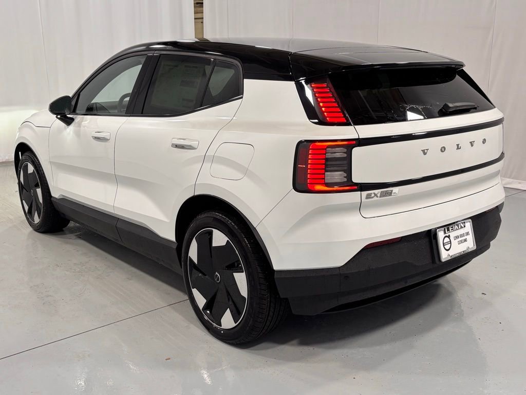 New 2025 Volvo EX30 Plus w/ Protection Package Premier AWD/4WD image 8