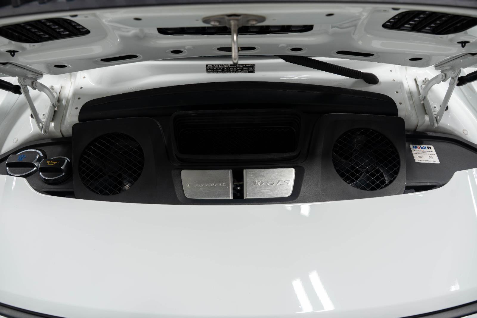 Used 2018 Porsche 911 Carrera GTS image 57