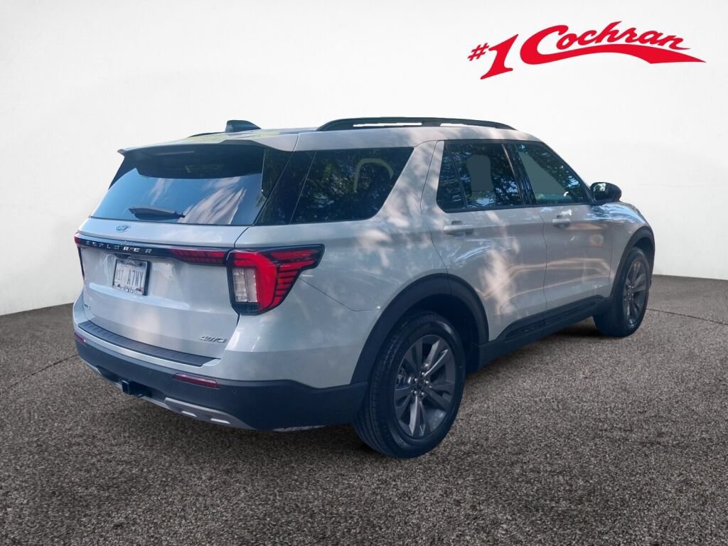 New 2026 Ford Explorer Active w/ Active Comfort Package AWD/4WD image 22