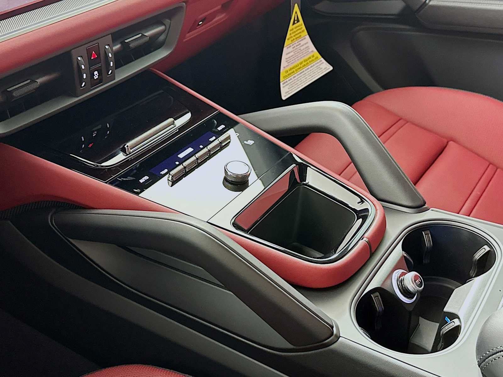 New 2026 Porsche Cayenne AWD/4WD image 19