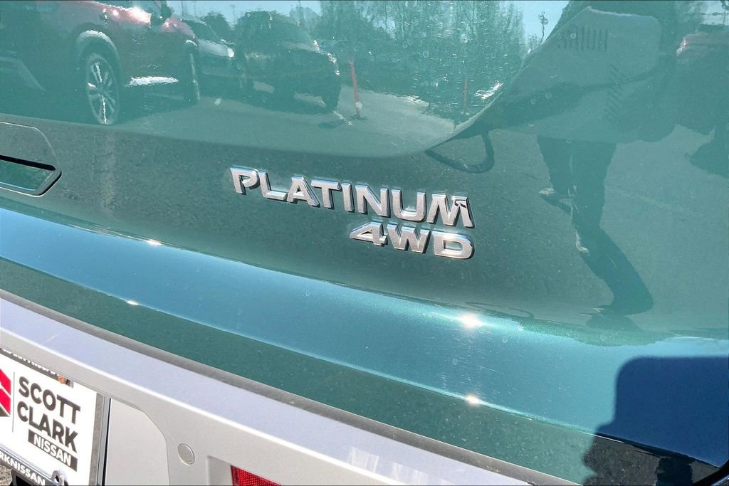 Used 2024 Nissan Pathfinder Platinum image 24