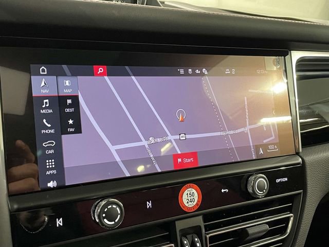 New 2026 Porsche Macan image 32