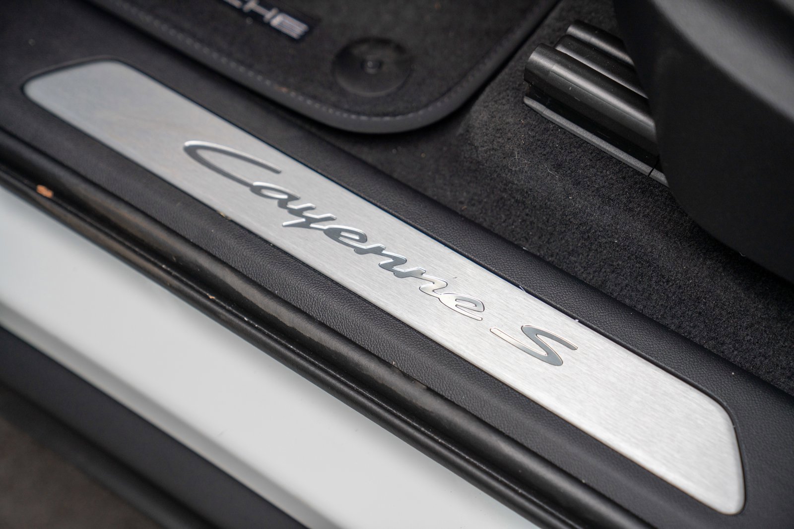 New 2026 Porsche Cayenne S AWD/4WD image 12