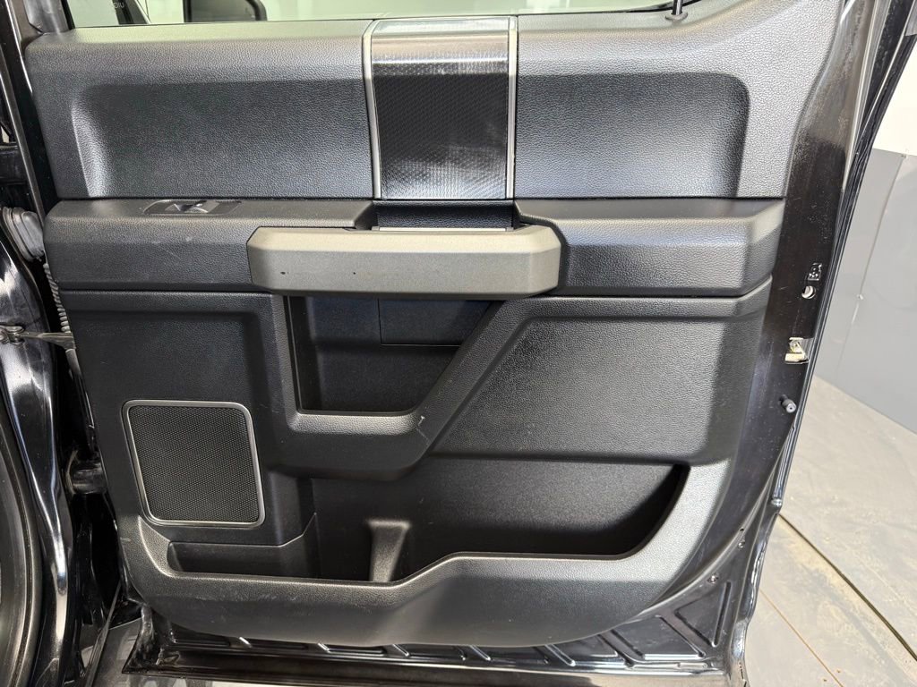 Used 2018 Ford F150 Raptor w/ Equipment Group 802A Luxury image 57