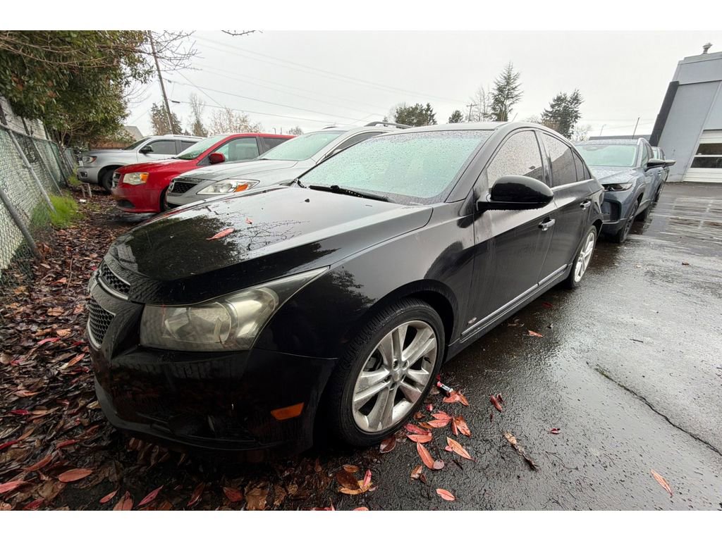 Used 2014 Chevrolet Cruze LTZ w/ Enhanced Safety Package FWD image 2