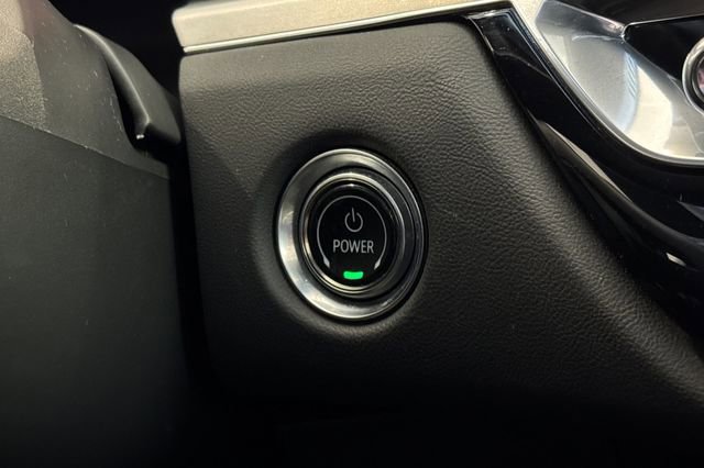 Certified 2024 Cadillac Lyriq Luxury image 23