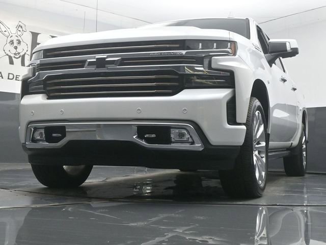 Used 2021 Chevrolet Silverado 1500 High Country w/ Technology Package image 4