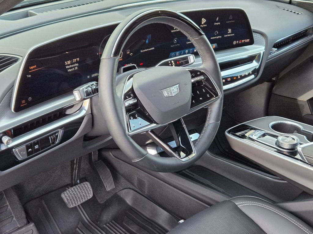 Certified 2025 Cadillac Lyriq Luxury w/ LPO, Floor Liner Package image 10