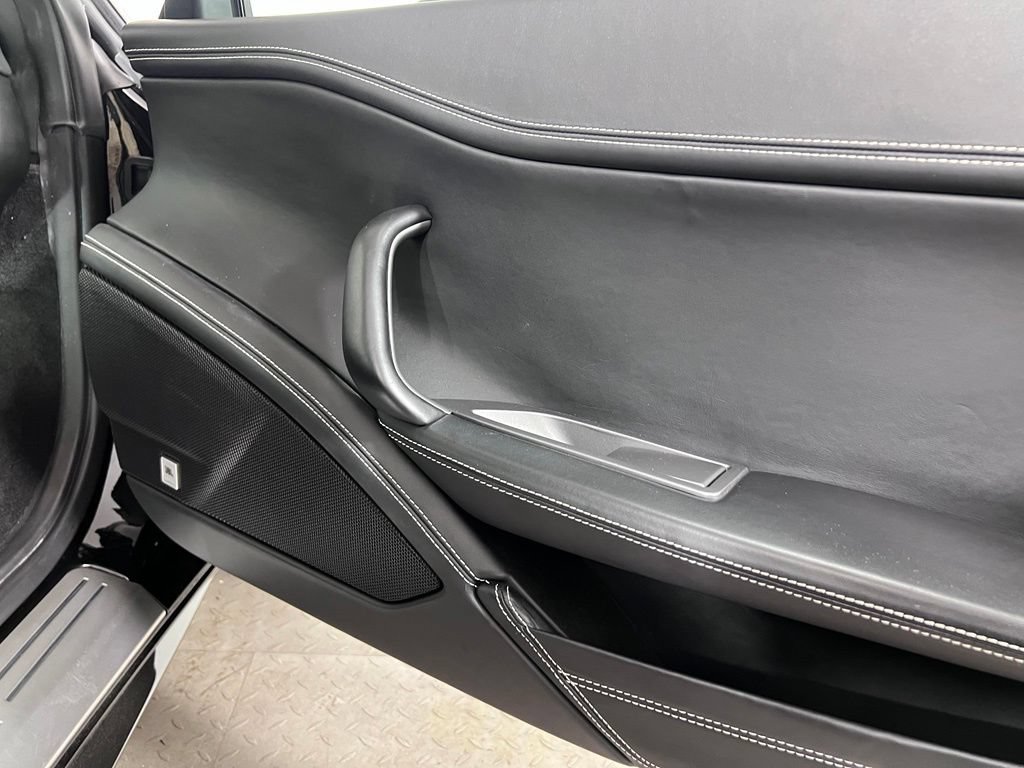 Used 2013 Ferrari 458 Italia Coupe RWD image 19