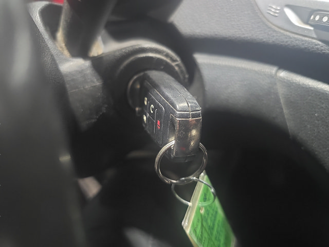 Used 2011 GMC Terrain SLT FWD image 16