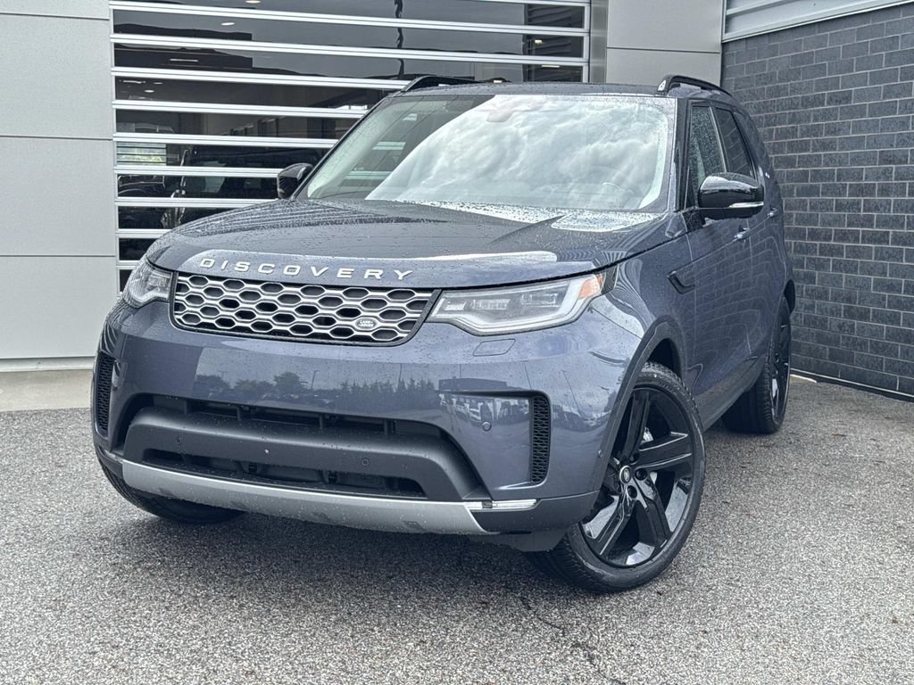 New 2026 Land Rover Discovery S