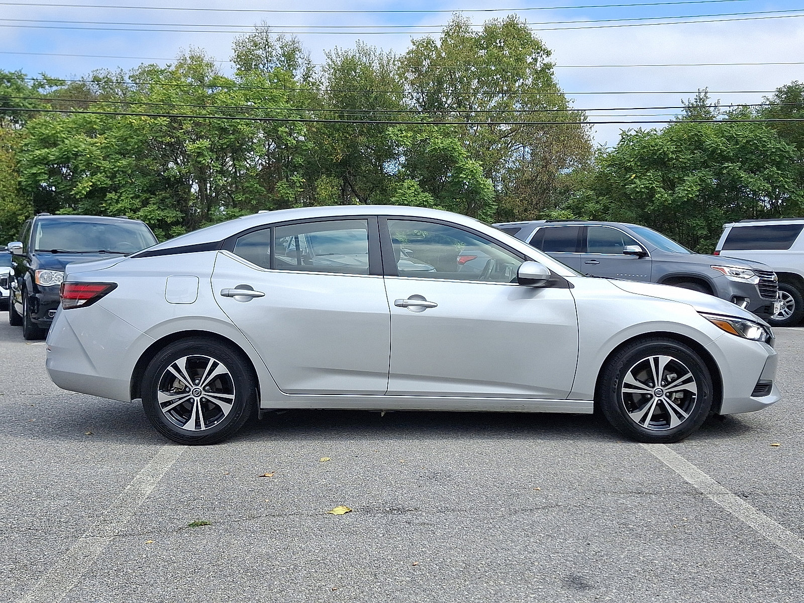 Used 2023 Nissan Sentra SV image 7