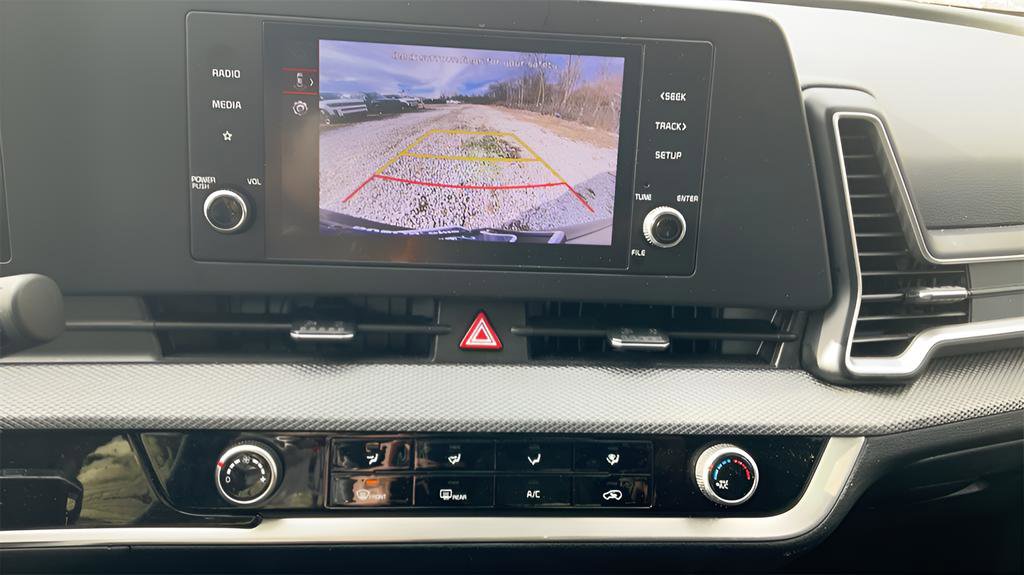 Used 2024 Kia Sportage LX image 22