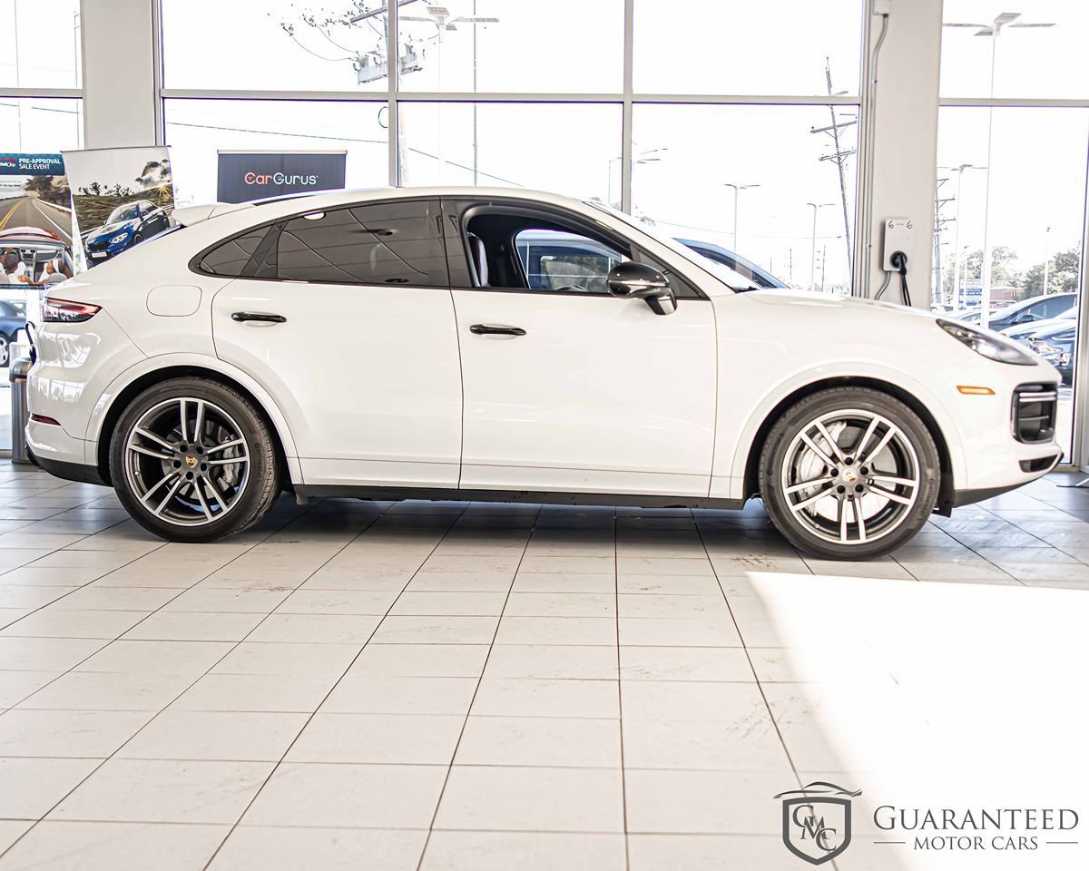 Used 2023 Porsche Cayenne Turbo AWD/4WD image 10