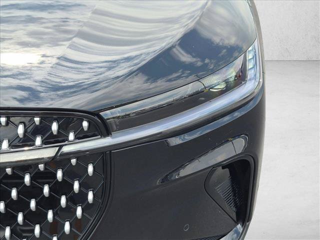 Used 2024 Lincoln Nautilus Premier w/ Equipment Group 102A AWD/4WD image 9