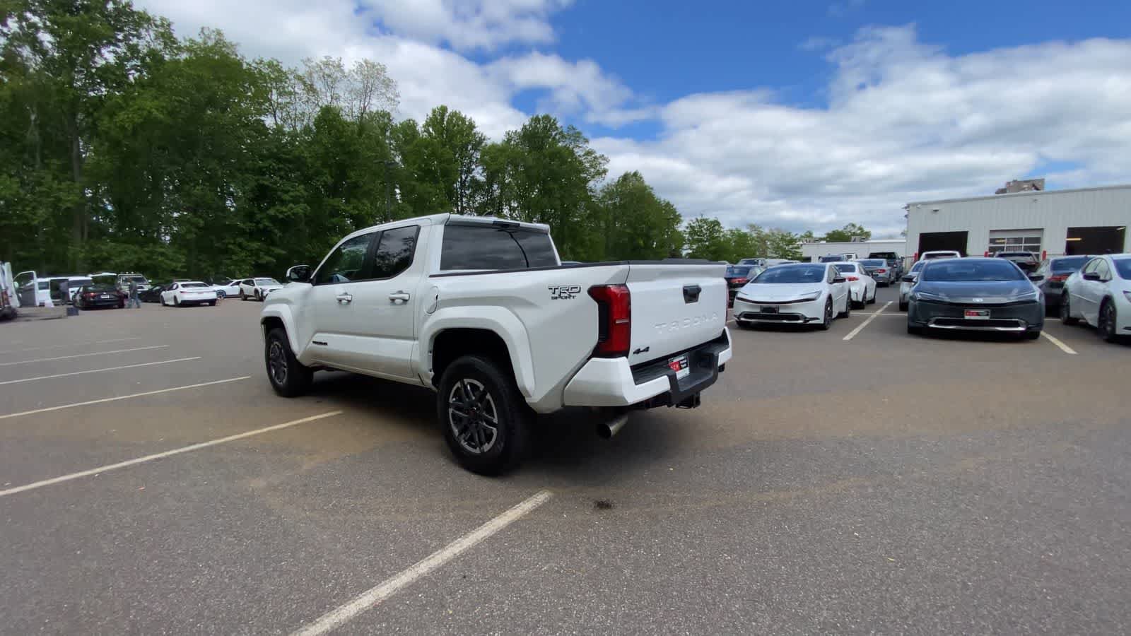 Used 2026 Toyota Tacoma TRD Sport AWD/4WD image 6