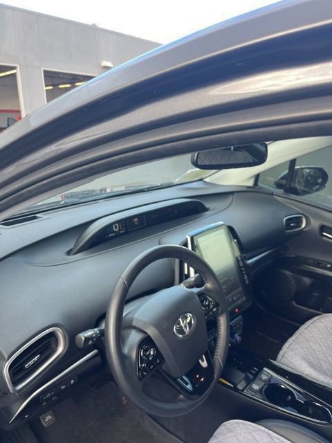 Used 2021 Toyota Prius Prime Limited image 13