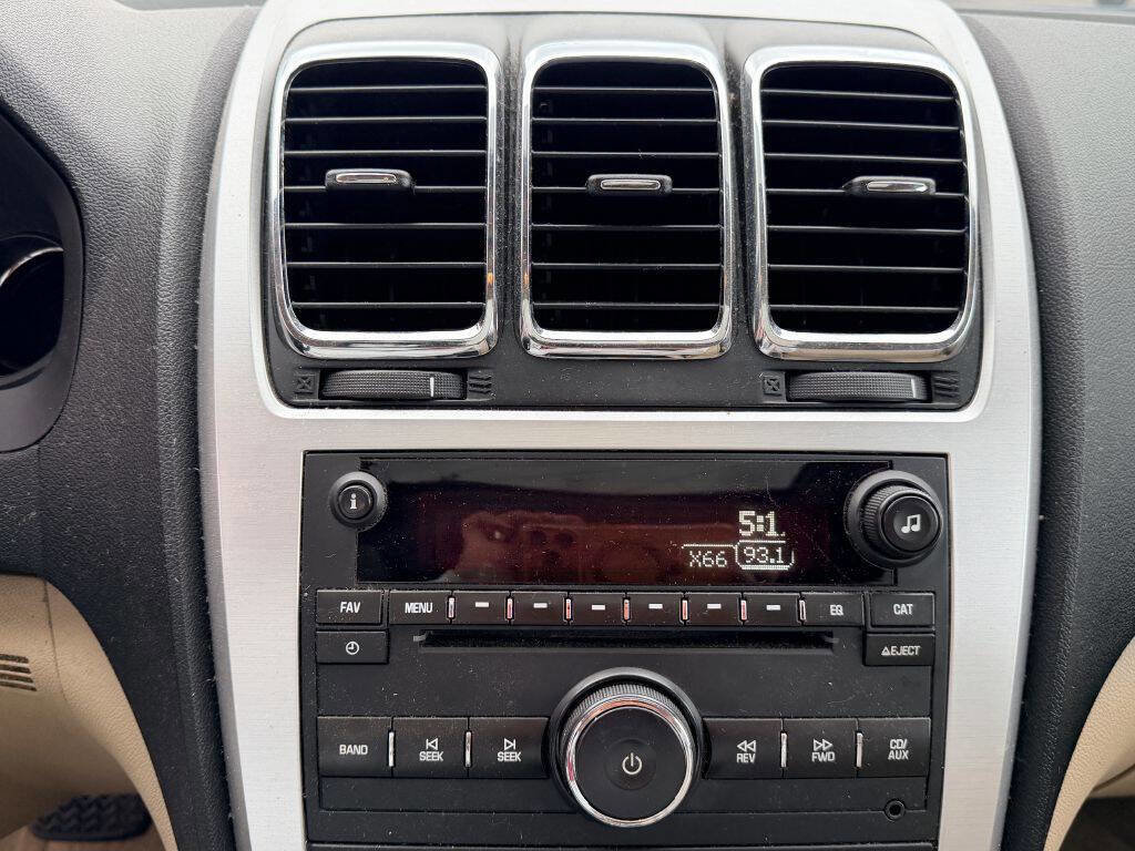 Used 2012 GMC Acadia SLT image 19