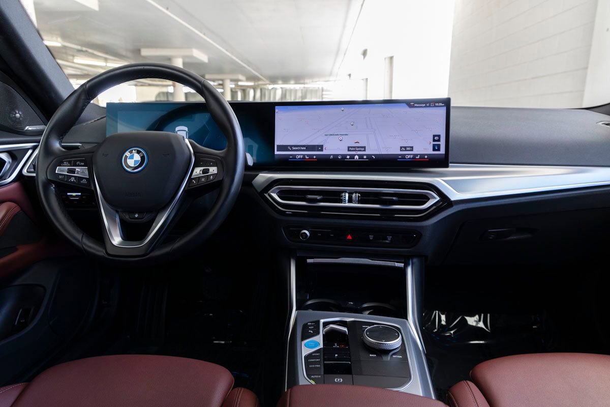 Used 2024 BMW i4 eDrive35 w/ Premium Package RWD image 11
