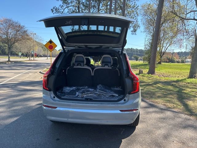 New 2026 Volvo XC90 B6 Plus w/ Protection Package Premier AWD/4WD image 19