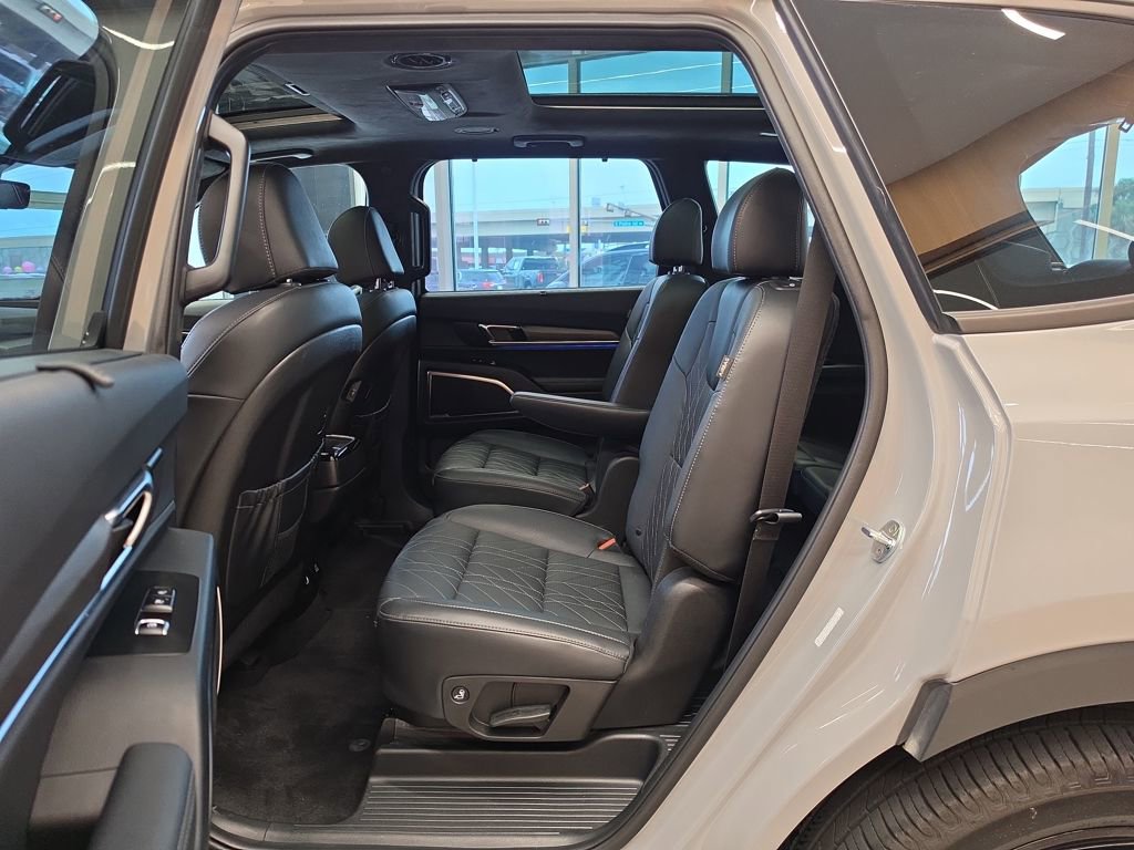 Certified 2024 Kia Telluride SX Prestige X-Line AWD/4WD image 36