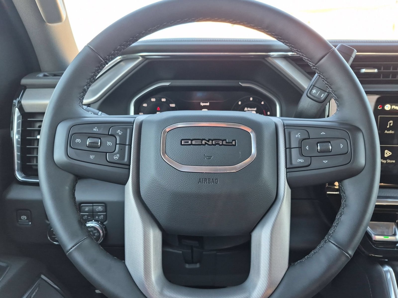 New 2026 GMC Sierra 2500 Denali w/ Denali Reserve Package AWD/4WD image 13