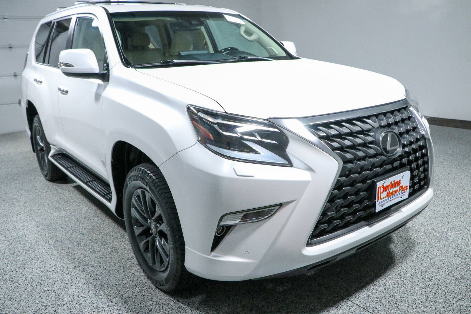 Used 2023 Lexus GX 460 Premium w/ Premium Package AWD/4WD image 5
