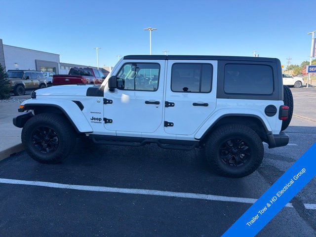 Used 2019 Jeep Wrangler Unlimited Sahara AWD/4WD image 9