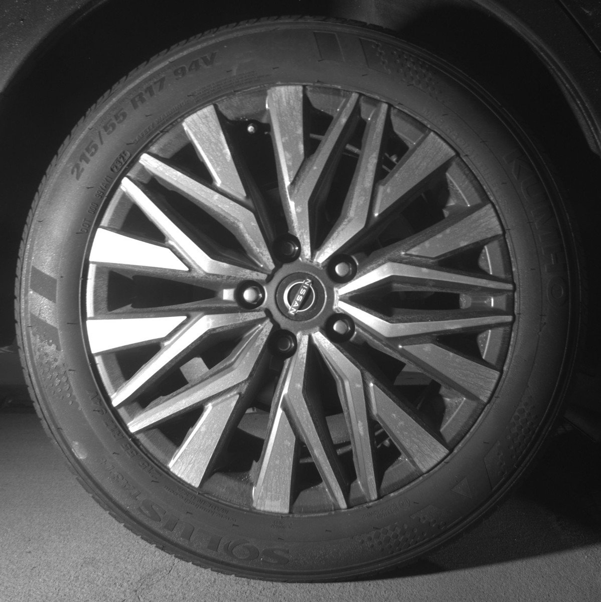 Used 2025 Nissan Altima 2.5 SV image 15