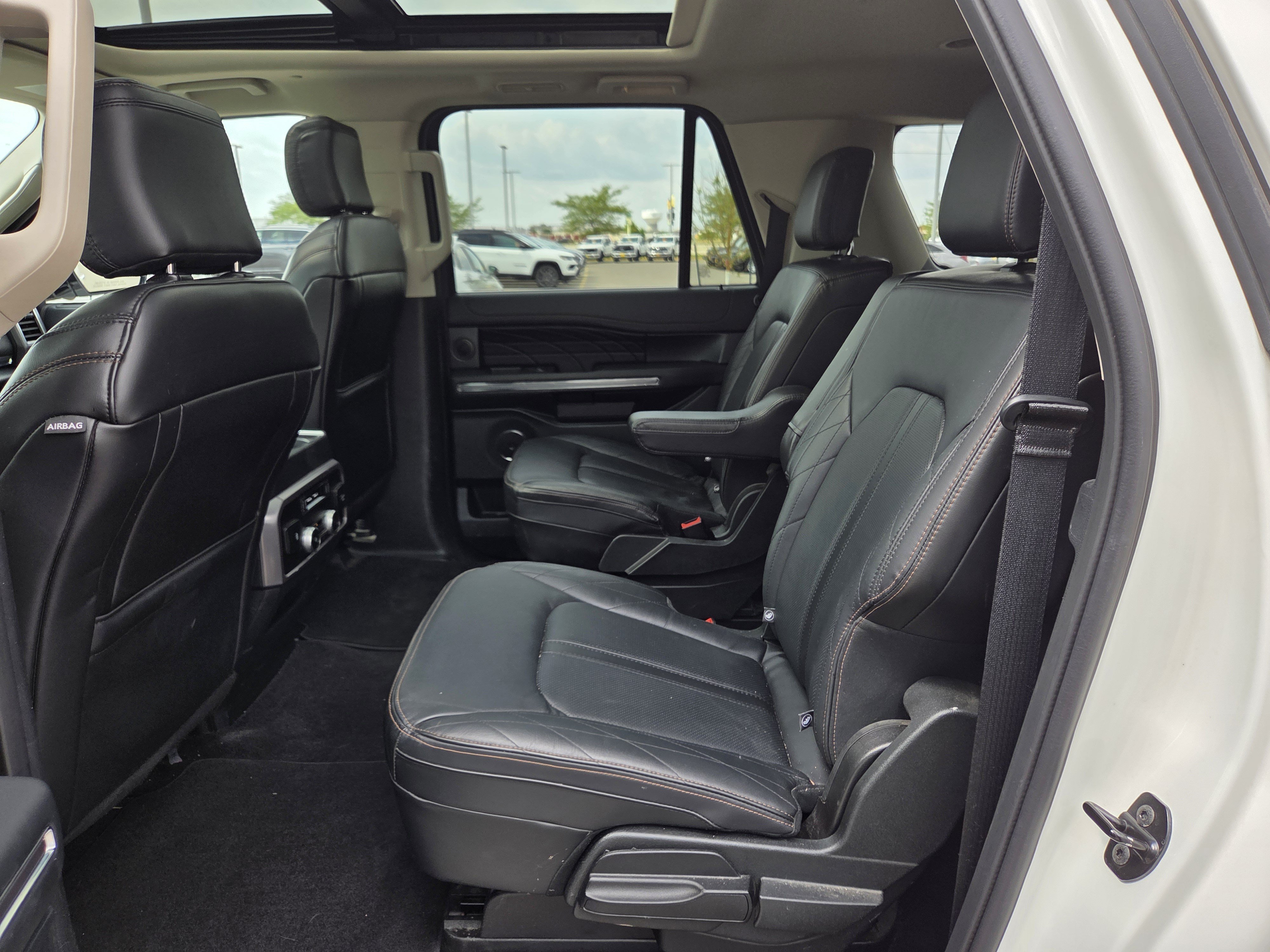 Certified 2021 Ford Expedition Max Platinum AWD/4WD image 9