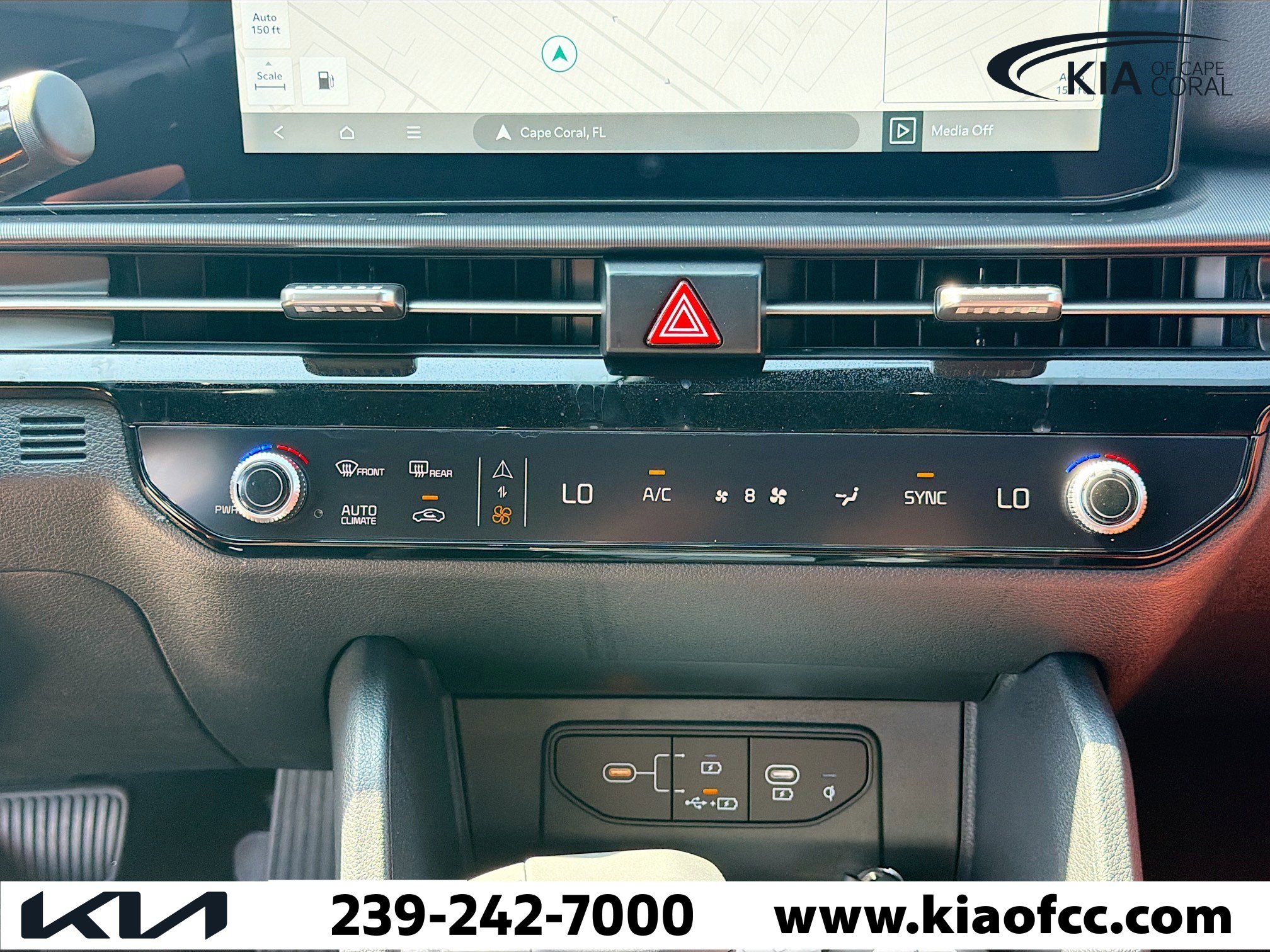 New 2026 Kia Sportage SX image 33