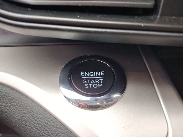 Used 2022 Ford Explorer XLT image 33