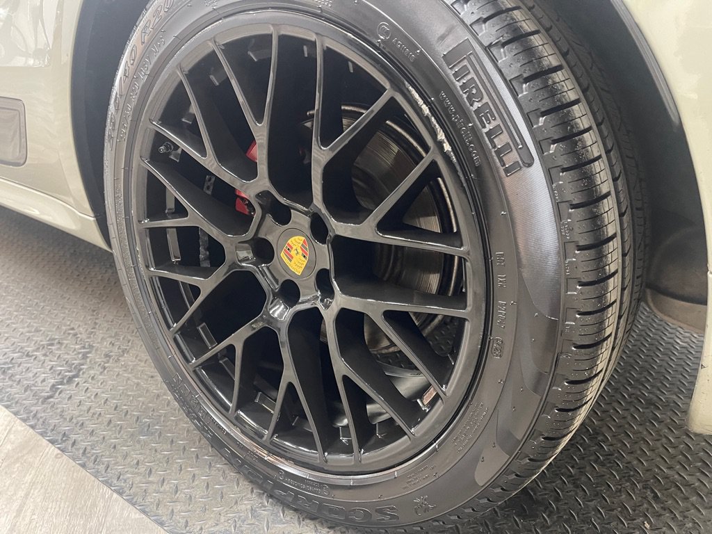 Used 2017 Porsche Macan GTS AWD/4WD image 26