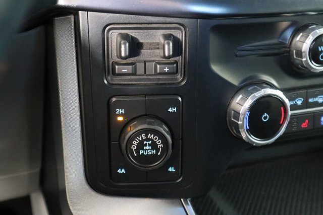 Used 2023 Ford F150 Limited image 35