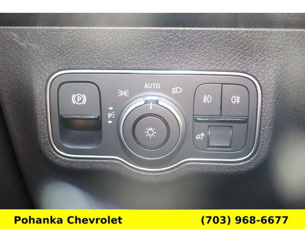 Used 2023 Mercedes-Benz GLB 250 4MATIC image 19