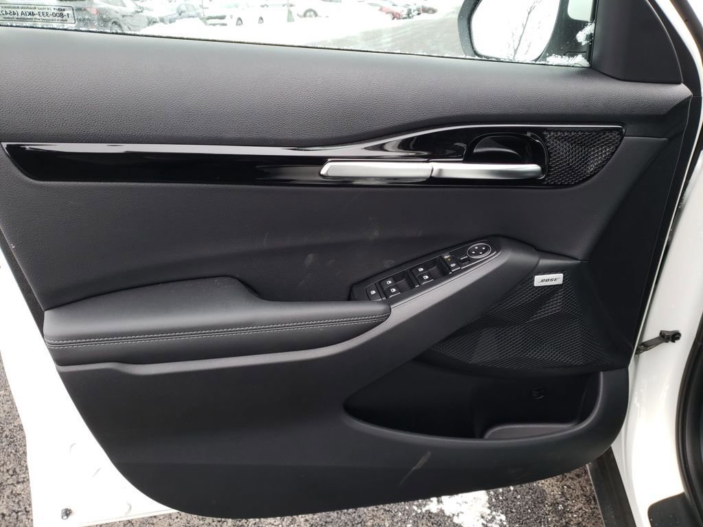 New 2026 Kia Seltos SX image 17