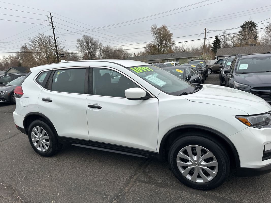 Used 2017 Nissan Rogue S image 8