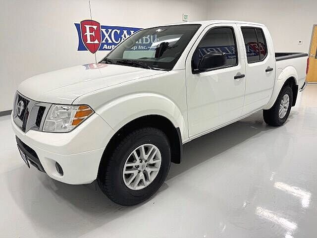 Used 2019 Nissan Frontier SV image 5