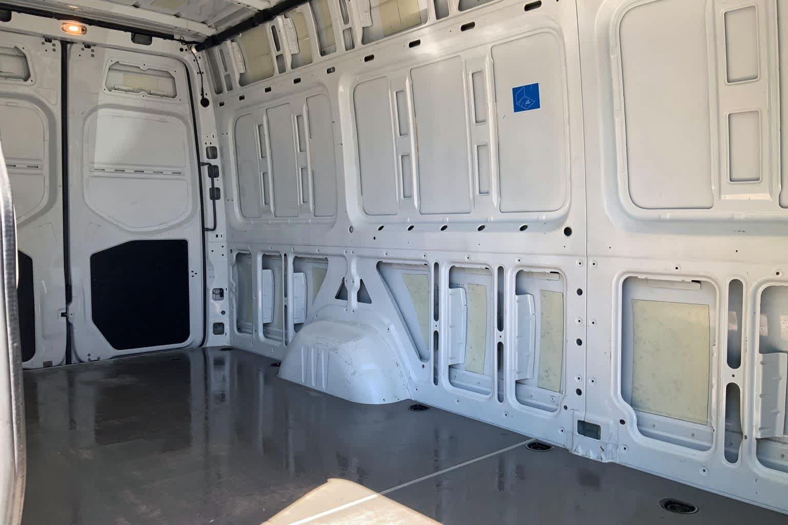 Used 2022 Mercedes-Benz Sprinter 2500 image 15