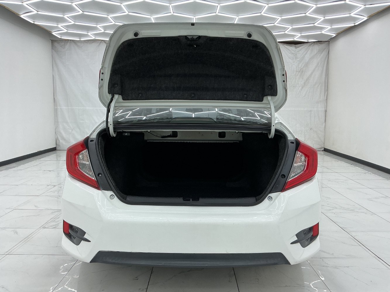 Used 2018 Honda Civic LX image 41