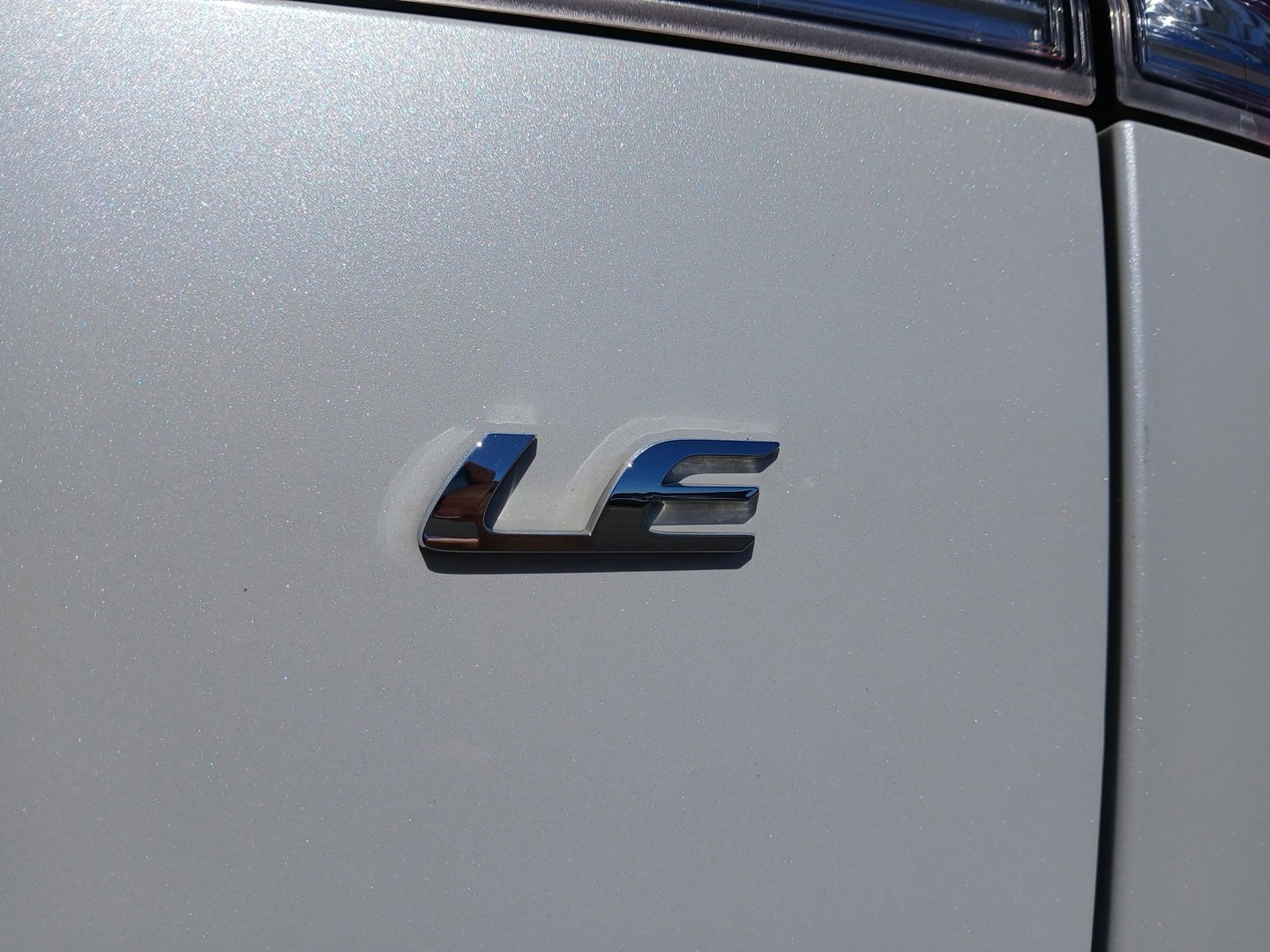 Used 2022 Toyota Corolla Cross LE image 29