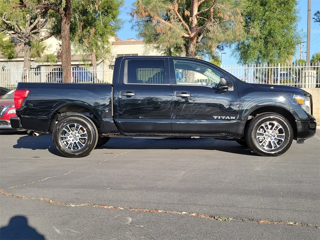 Used 2023 Nissan Titan SV image 29