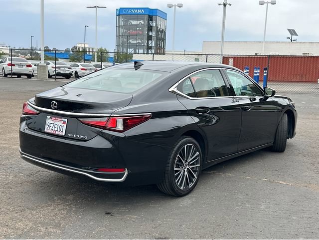 Used 2023 Lexus ES 250 w/ Premium Package AWD/4WD image 11