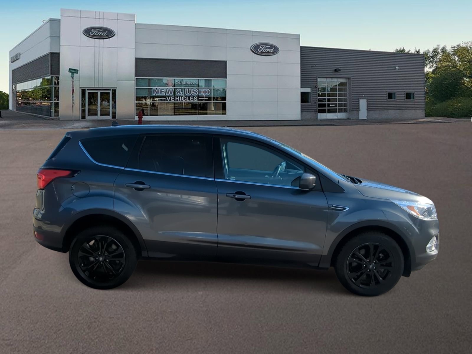 Used 2019 Ford Escape SE image 12