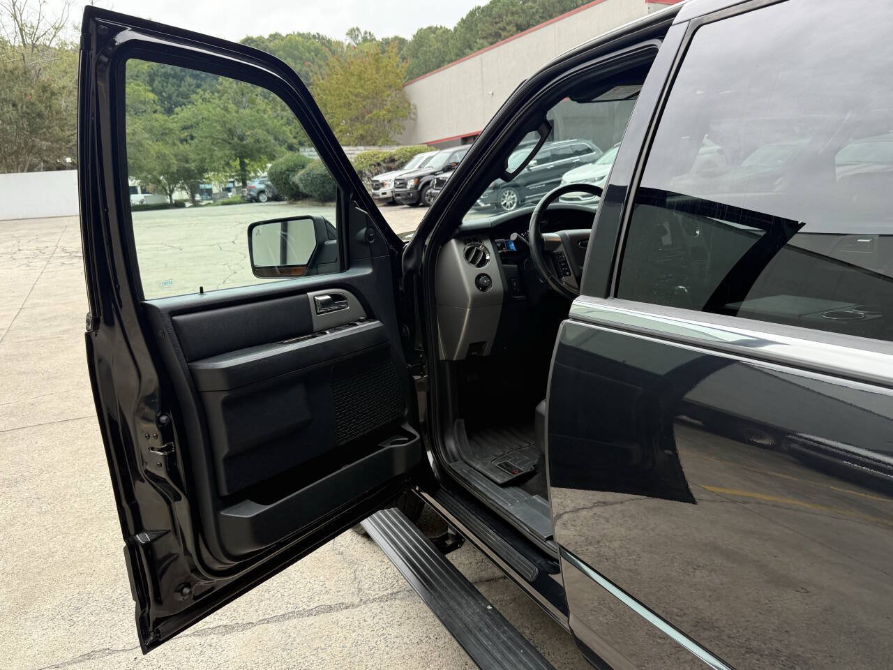 Used 2015 Ford Expedition EL Limited w/ Equipment Group 301A AWD/4WD image 49