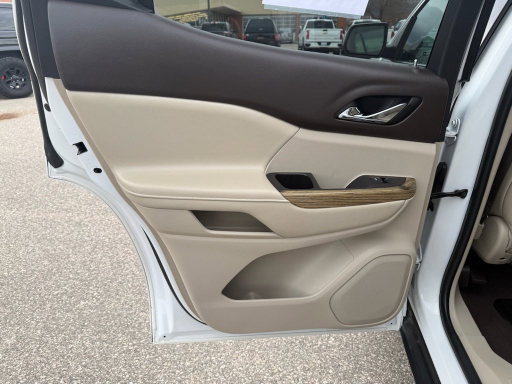 Used 2018 GMC Acadia Denali w/ Technology Package image 16